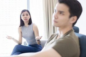 Giữ bình tĩnh khi đàn ông ngoại tình